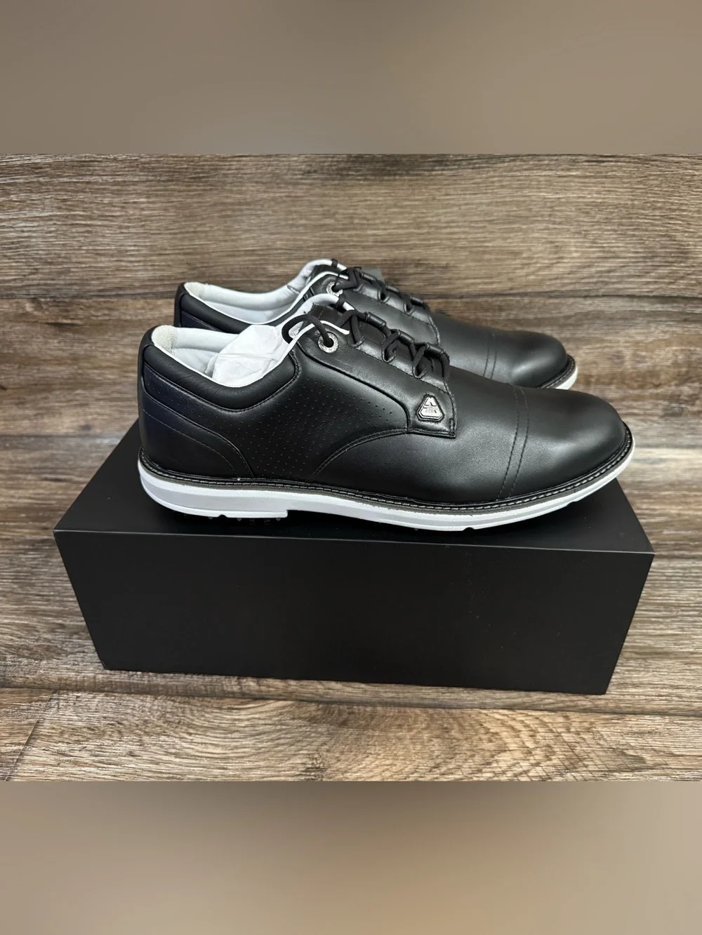 Travis Mathew Cuater The Legend 4MR214 Black Golf Shoes Men's Size 11.5‎